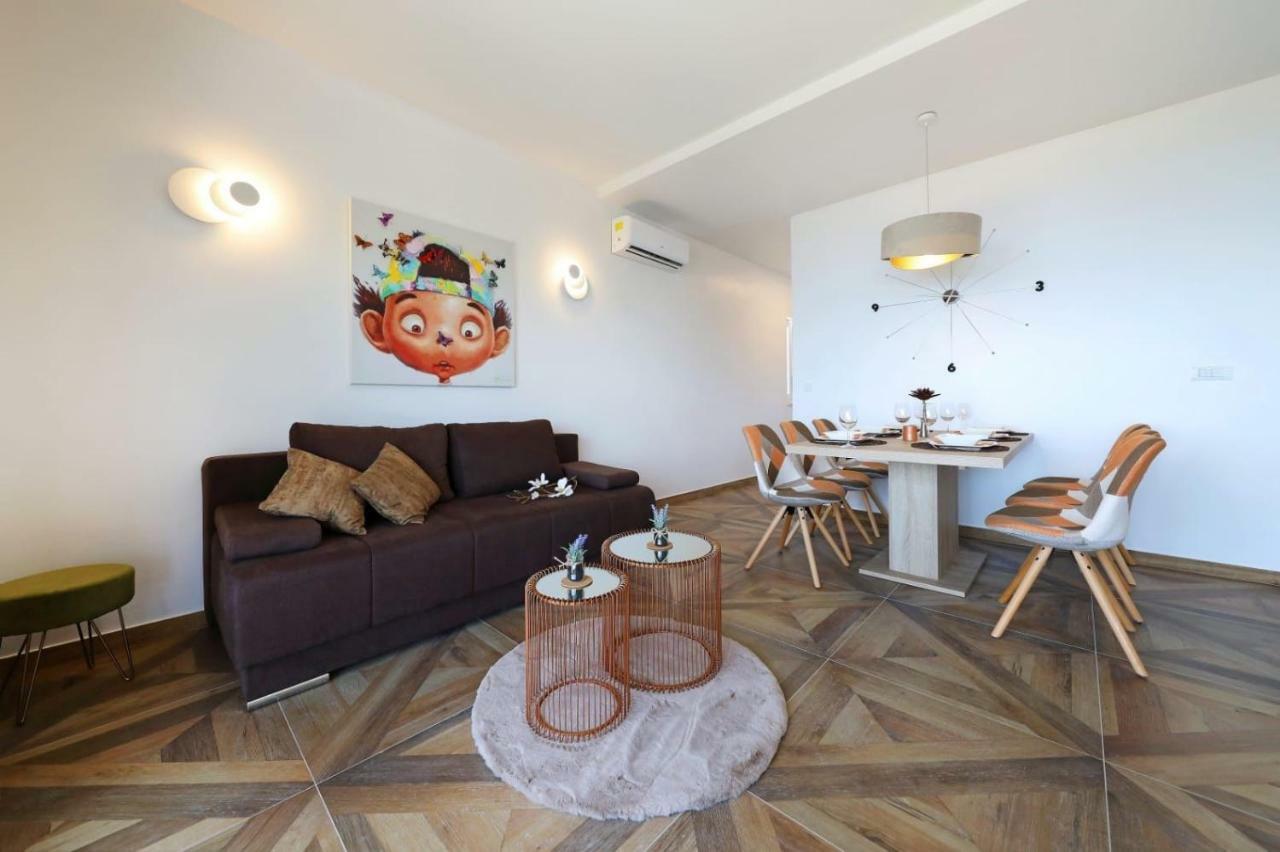 Redstone Luxury Apartments Sveta Nedelja  Exterior photo